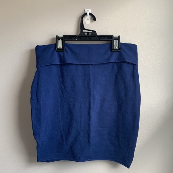 ✨H&M BLUE MINI SKIRT SIZE M - Picture 2 of 5